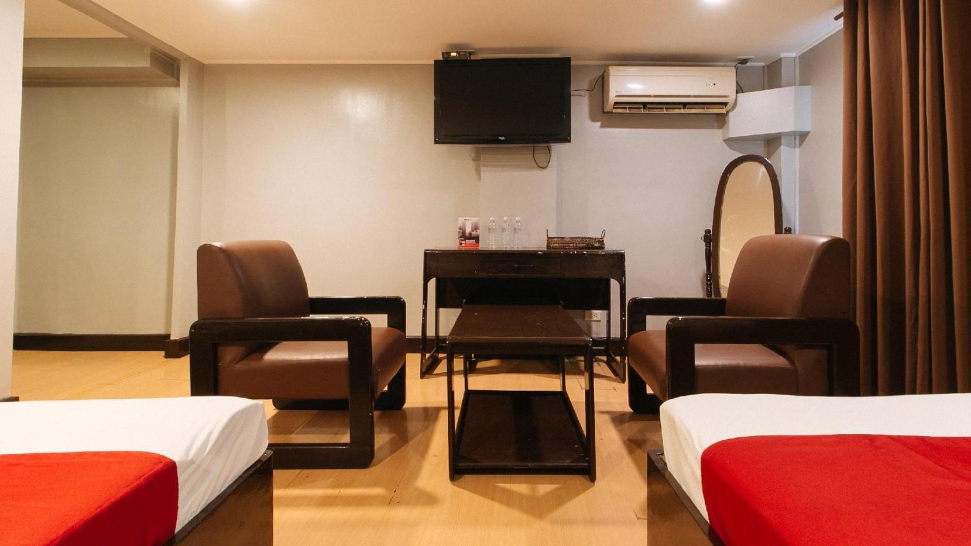 Reddoorz At Homa Resort Hotel Santiago  Екстер'єр фото